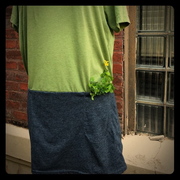 Remake - TEE dress with pockets - Picture 1 of 3